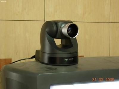 探索视讯会议新境界 索尼EVI-D70P与BRC-300P广角镜头评测